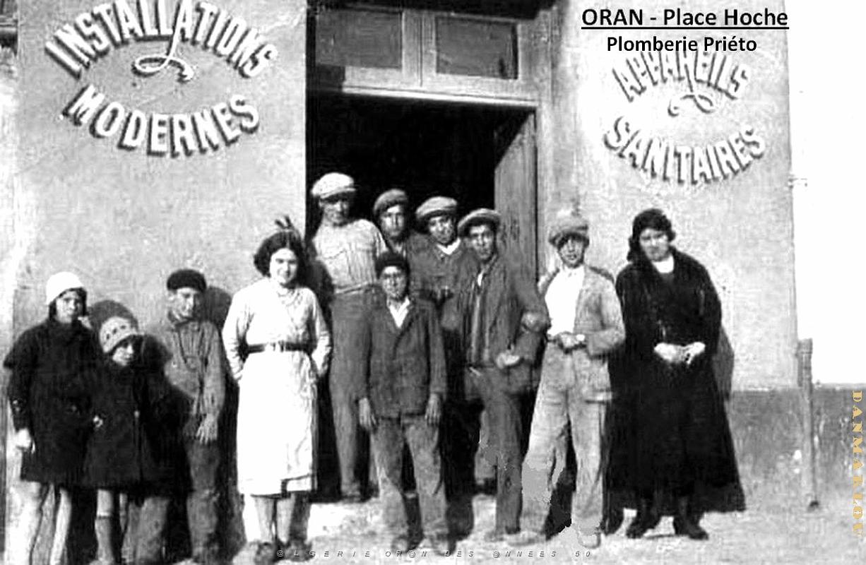 Oran - Place Hoche - 04.jpg